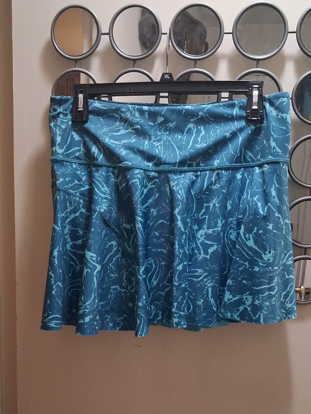 ATHLETA TEAL SWIRL MINI Skort